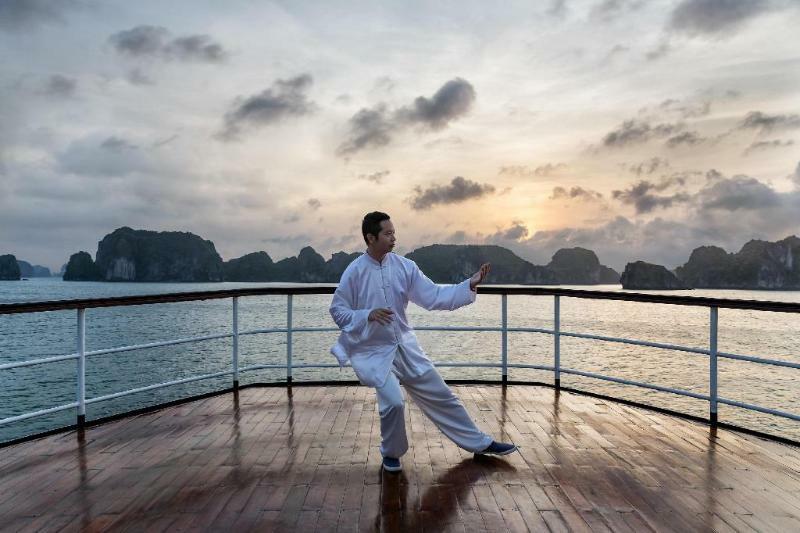 เอเมเราเดคลาสสิคครูส Hotel ฮาลอง ภายนอก รูปภาพ